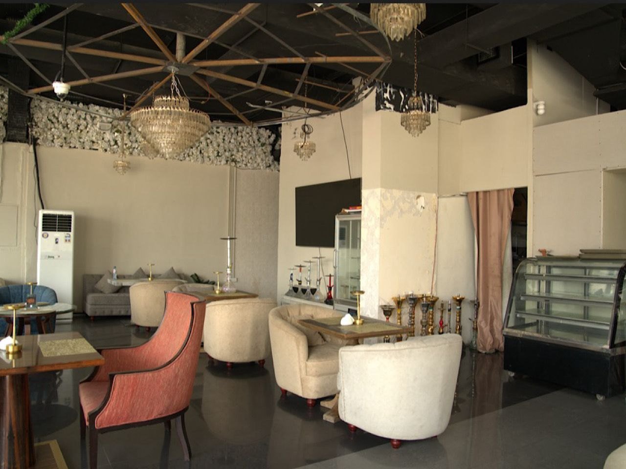 Dr. Sheesha Lounge before works, at shell