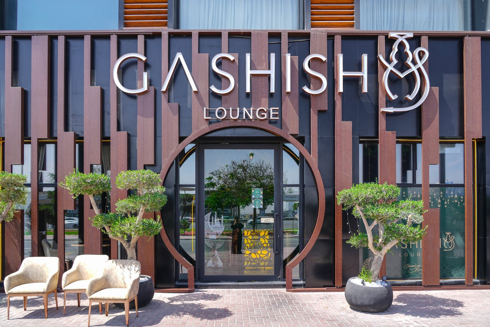 Gashisha restaurant fit-out on Sheikh Zayed Road, Dubai — photo 1