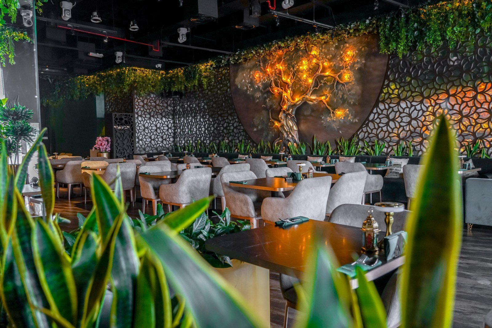 Gashisha restaurant fit-out on Sheikh Zayed Road, Dubai — photo 6